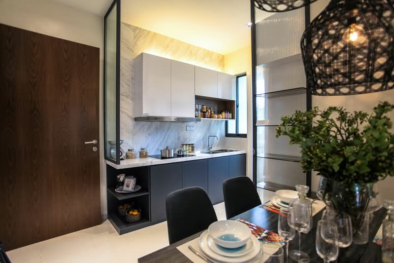 Service Residence for Sale at The M @ Medini Macrolink - Eric Foo - Kitchen - PropertyGuru.com.my