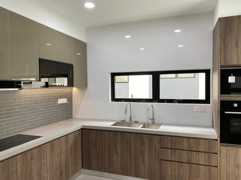 Semi-Detached House for Sale in Setia Alam (Selangor) - Vincent Chin - Kitchen - PropertyGuru.com.my