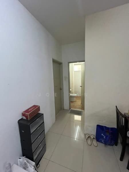 Condominium for Sale at Platinum Lake PV 15 - Joe Tan - Corridor - PropertyGuru.com.my