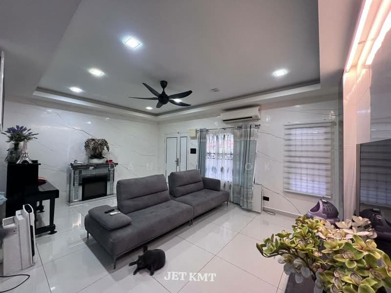 2-storey Terraced House for Sale in Bandar Bukit Tinggi 2 (Klang) - Daniel Kok - Living Room - PropertyGuru.com.my