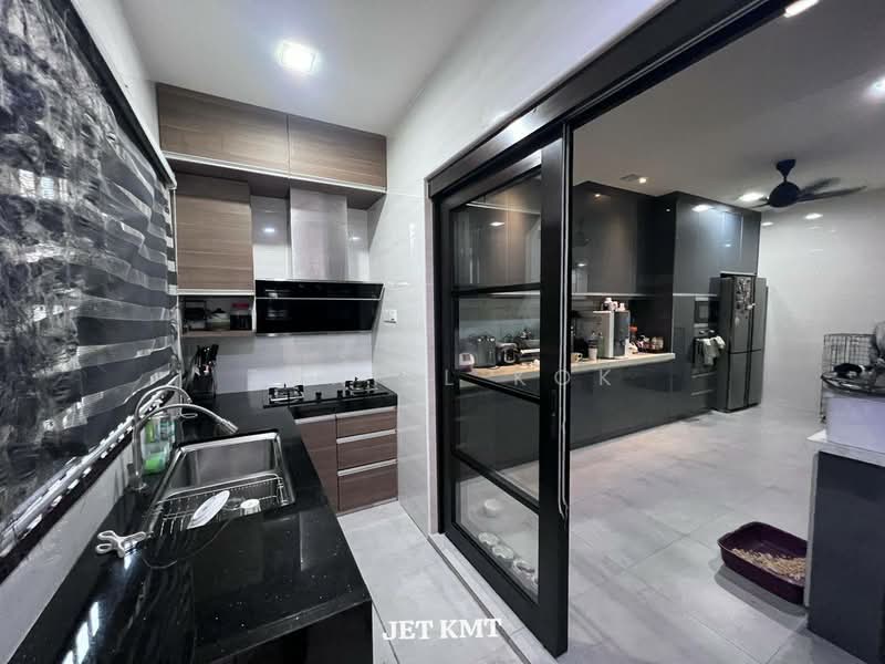 2-storey Terraced House for Sale in Bandar Bukit Tinggi 2 (Klang) - Daniel Kok - Kitchen - PropertyGuru.com.my