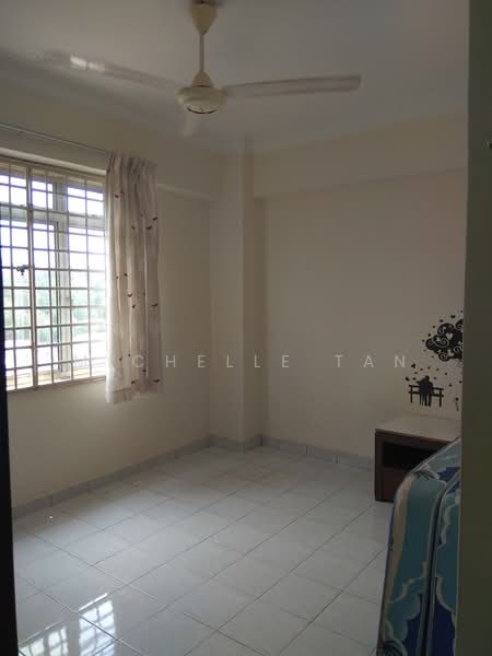 Condominium for Sale at Garden Park - Michelle Tan - Bedroom - PropertyGuru.com.my