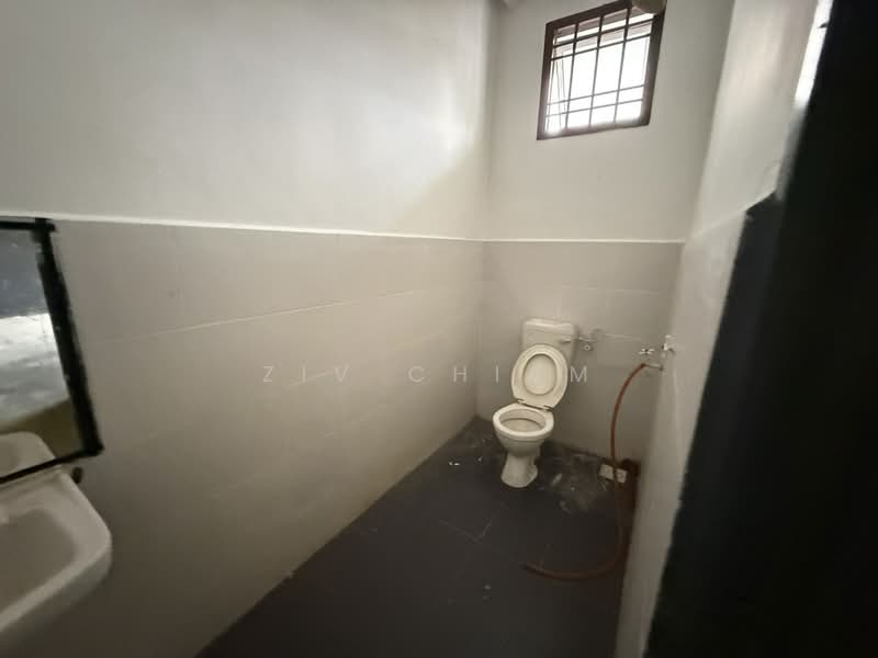 Retail Space for Sale in Johor Bahru (Johor) - Ziv Chiam - Bathroom - PropertyGuru.com.my