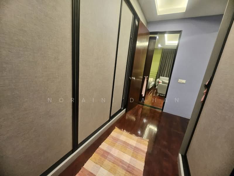 Rumah Banglo untuk Dijual di Ampang Jaya (Ampang) - Noraini Dahan - Corridor - PropertyGuru.com.my