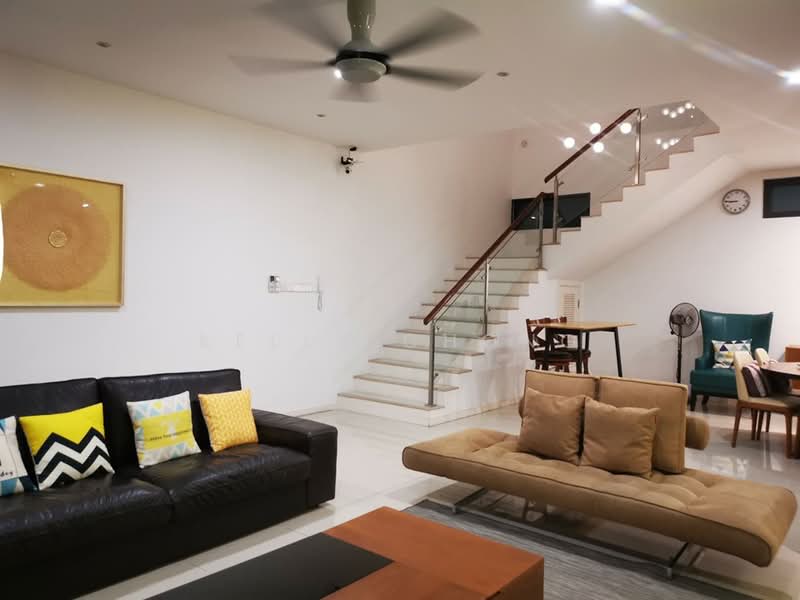 Rumah Berkembar untuk Dijual di Desa Melawati (Setapak) - Kelly Chong - Living Room - PropertyGuru.com.my