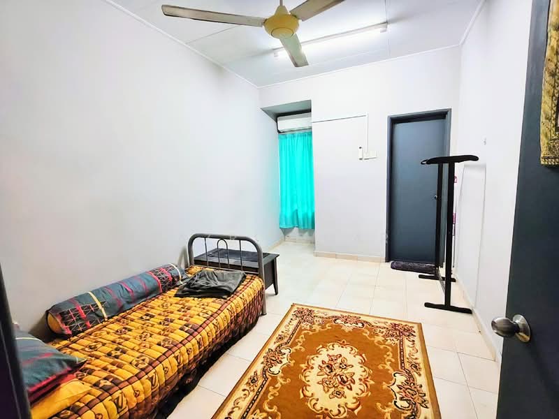 2-storey Terraced House for Sale in Bukit Jelutong (Shah Alam) - Fazri Omar - PropertyGuru.com.my