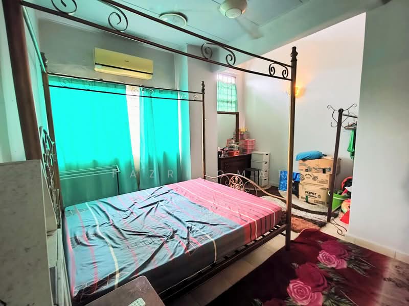 2-storey Terraced House for Sale in Bukit Jelutong (Shah Alam) - Fazri Omar - PropertyGuru.com.my