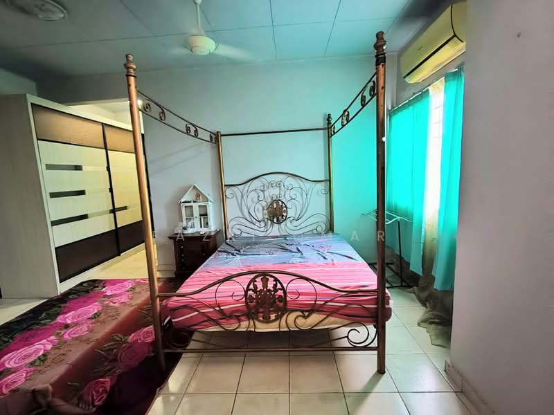 2-storey Terraced House for Sale in Bukit Jelutong (Shah Alam) - Fazri Omar - PropertyGuru.com.my