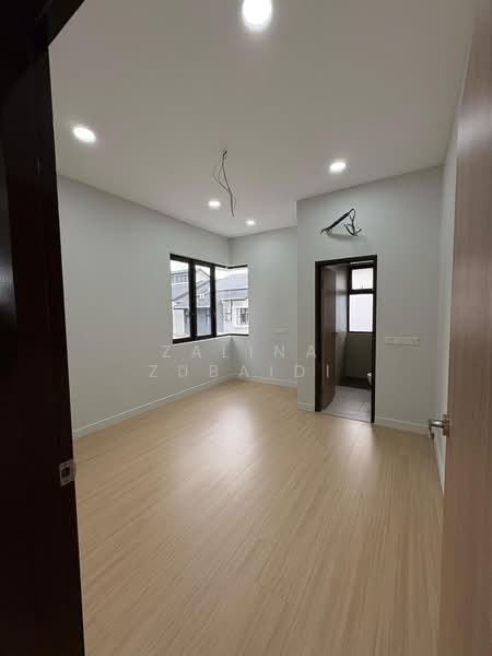 2-storey Terraced House for Sale in Denai Alam (Shah Alam) - Zalina Zubaidi - PropertyGuru.com.my