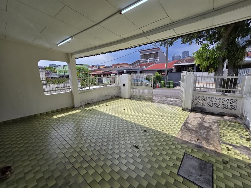 1-storey Terraced House for Rent in Taman Taynton View (Cheras) - Alex Loh - Exterior - PropertyGuru.com.my