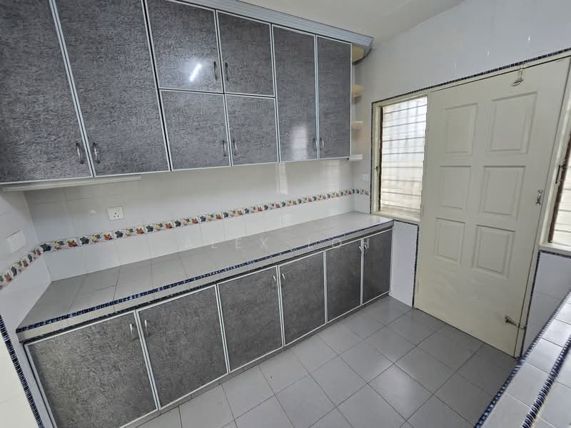 1-storey Terraced House for Rent in Taman Taynton View (Cheras) - Alex Loh - Dry Kitchen - PropertyGuru.com.my