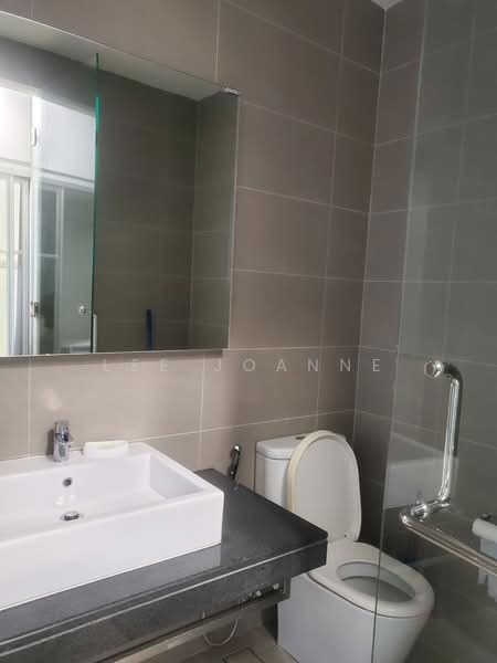 Servis Apartment untuk Disewa di Arnica @ Tropicana Gardens - Lee Joanne - Bathroom - PropertyGuru.com.my