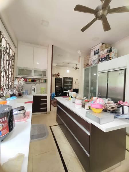 Semi-Detached House for Sale in Damansara Legenda (Petaling Jaya) - Wendy Chua - Kitchen - PropertyGuru.com.my