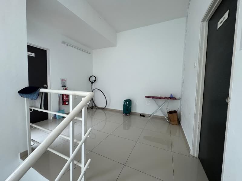 Rumah Teres 3 Tingkat untuk Dijual di Farlim (Ayer Itam) - Li Fang - Corridor - PropertyGuru.com.my