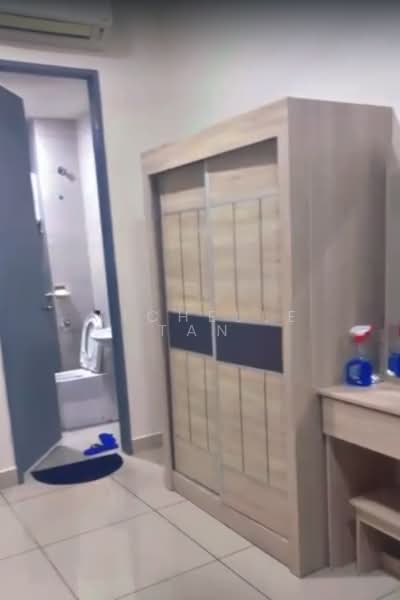 Service Residence for Sale at KL Traders Square - Michelle Tan - Bathroom - PropertyGuru.com.my
