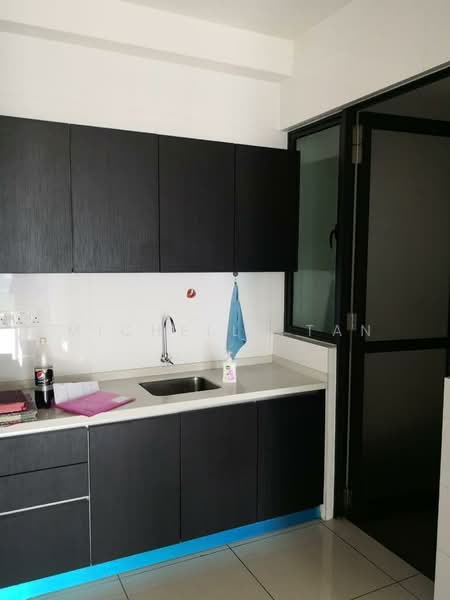 Service Residence for Sale at KL Traders Square - Michelle Tan - Kitchen - PropertyGuru.com.my