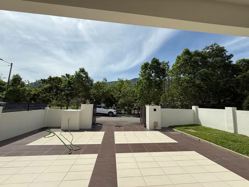 Semi-Detached House for Rent in Taman Nusa Intan (Senawang) - Liza Awi - Exterior - PropertyGuru.com.my