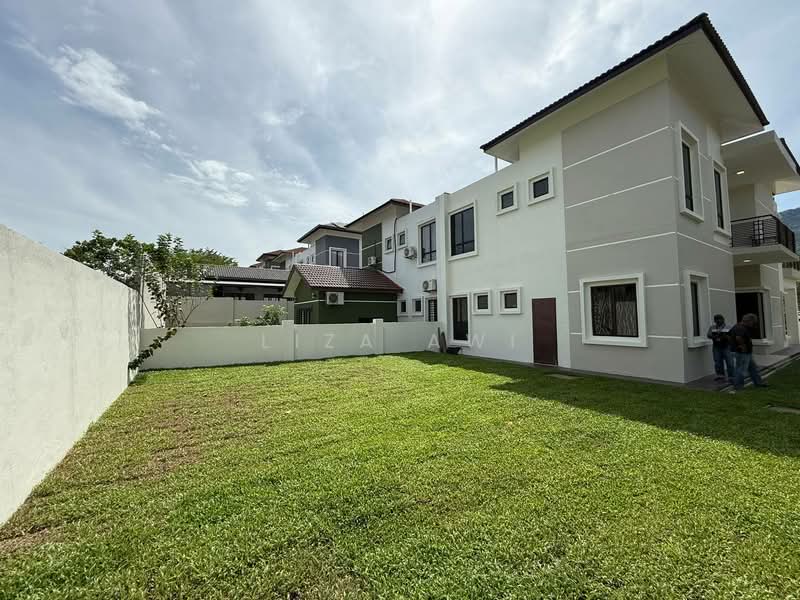 Semi-Detached House for Rent in Taman Nusa Intan (Senawang) - Liza Awi - Exterior - PropertyGuru.com.my