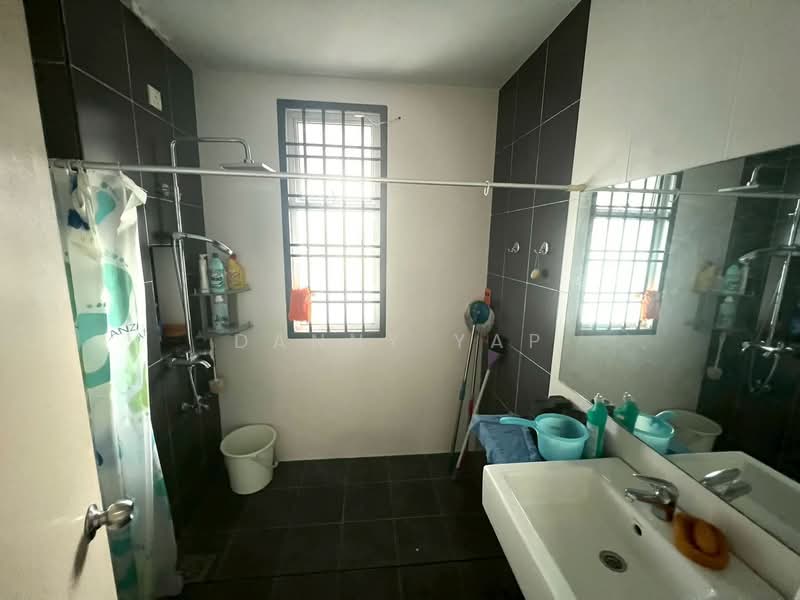 Rumah Kluster untuk Dijual di Taman Sri Pulai Perdana (Skudai) - Danny Yap - Bathroom - PropertyGuru.com.my