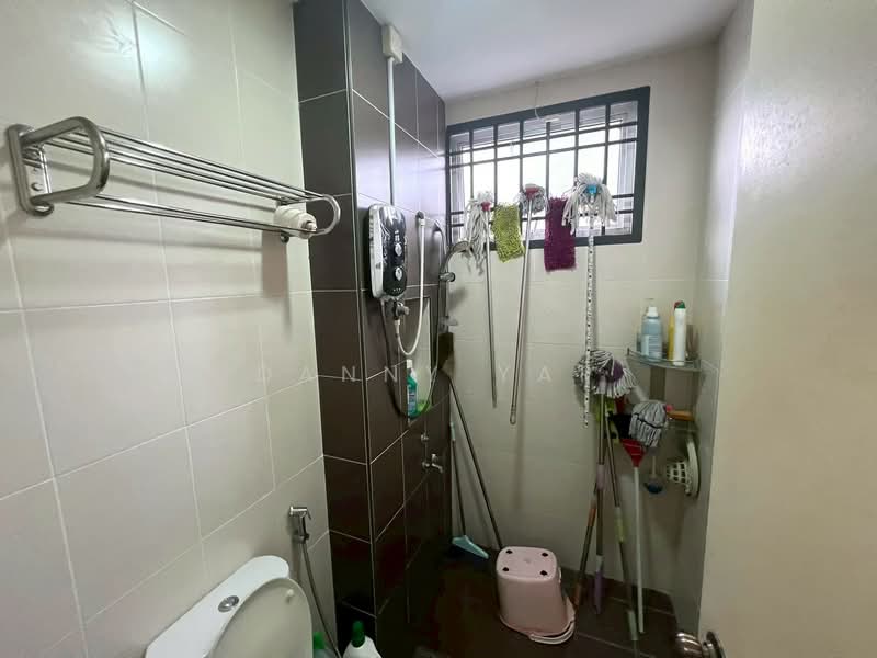 Rumah Kluster untuk Dijual di Taman Sri Pulai Perdana (Skudai) - Danny Yap - Bathroom - PropertyGuru.com.my