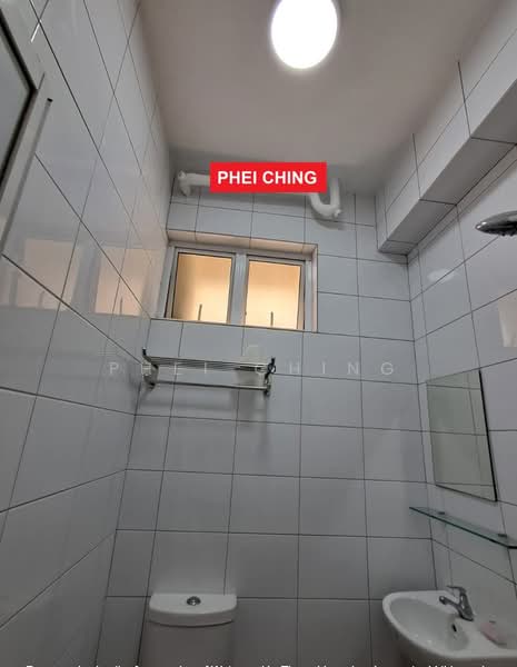 Apartment for Rent at Taman Jubilee Phase 5 - Phei Ching - Bathroom - PropertyGuru.com.my
