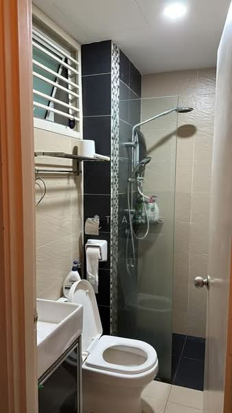 Apartment for Sale at Perling Heights Apartments - JH Tang - Bathroom - PropertyGuru.com.my