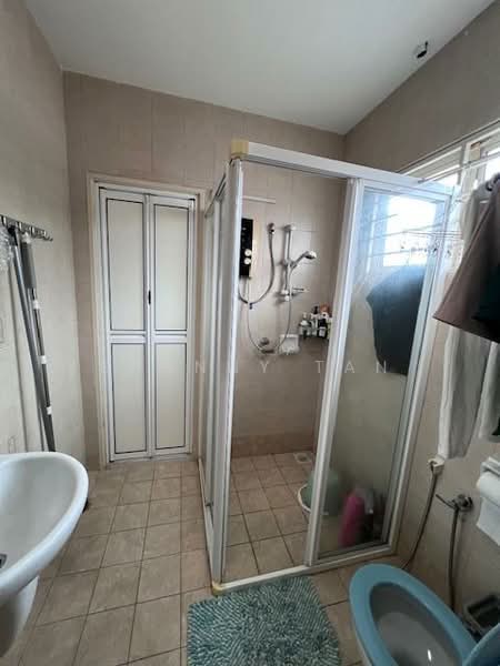 Terraced House for Sale in Bandar Mahkota Cheras (Cheras) - Shanny Tan - Bathroom - PropertyGuru.com.my