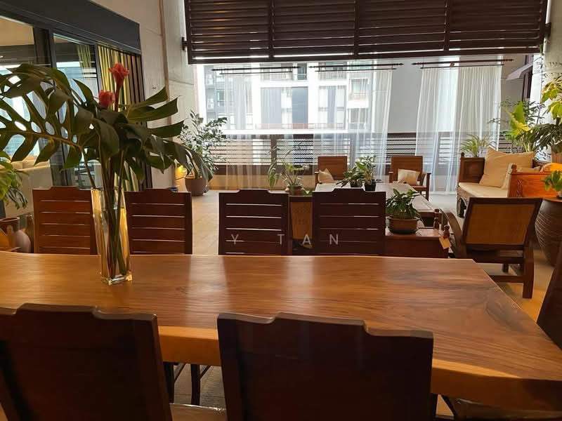 Servis Apartment untuk Dijual di Arcoris Residences - JY Tan - Dining Room - PropertyGuru.com.my