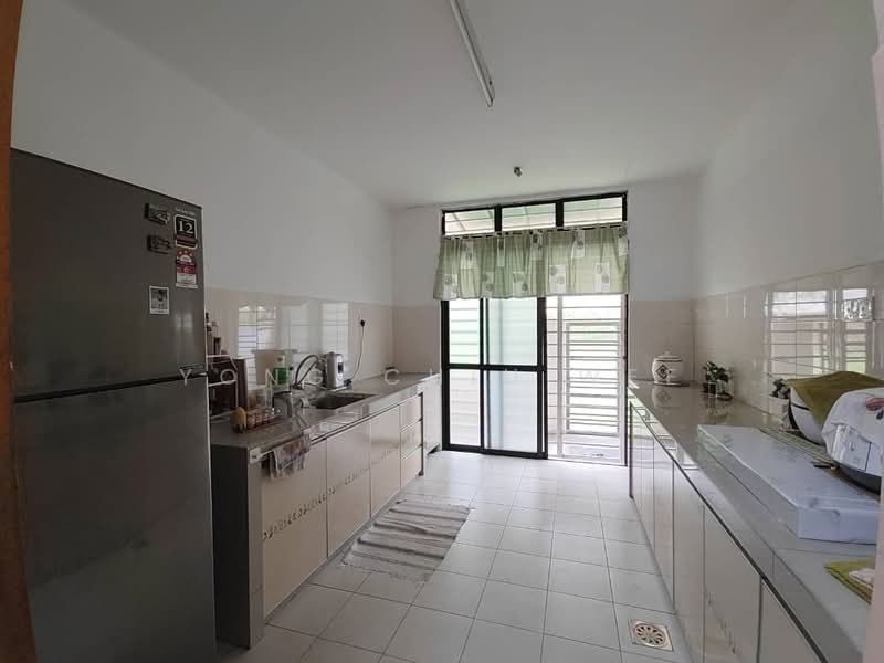 Rumah Bandar untuk Dijual di Bandar Bukit Puchong 2 (Puchong) - Yong Chiu Wee - Kitchen - PropertyGuru.com.my