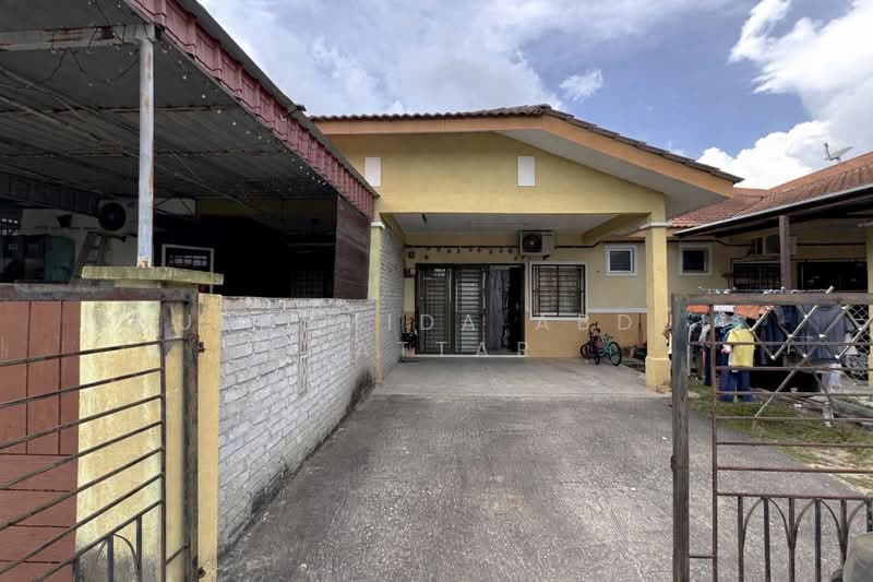 1-storey Terraced House for Sale in Taman Nusari Bayu (Bandar Sri Sendayan) - Nurasmida Abdul Sattar - PropertyGuru.com.my