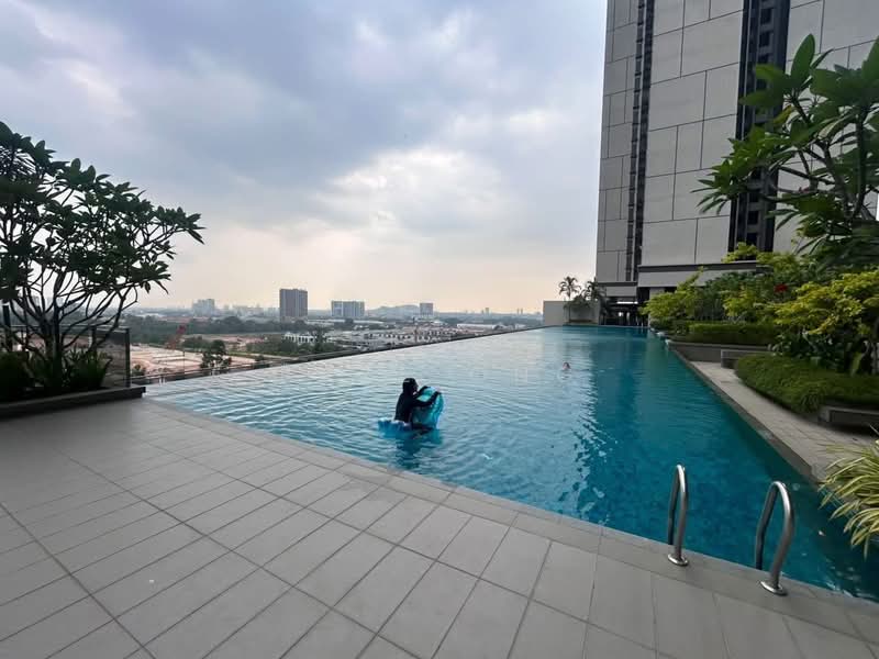 Service Residence for Sale at The Pulse Residence - Jaze Ong - Pool - PropertyGuru.com.my