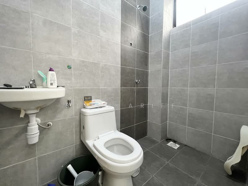 2-storey Terraced House for Sale in Kampung Desa Putra (Dengkil) - BILYA ARIFF - PropertyGuru.com.my