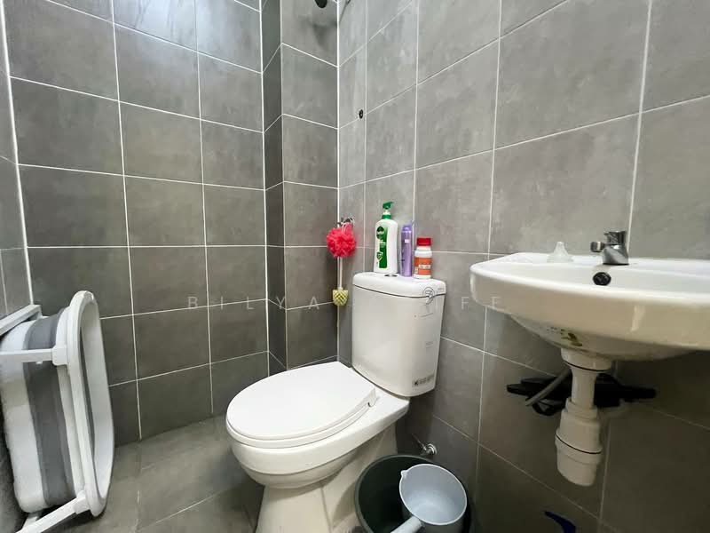 2-storey Terraced House for Sale in Kampung Desa Putra (Dengkil) - BILYA ARIFF - PropertyGuru.com.my