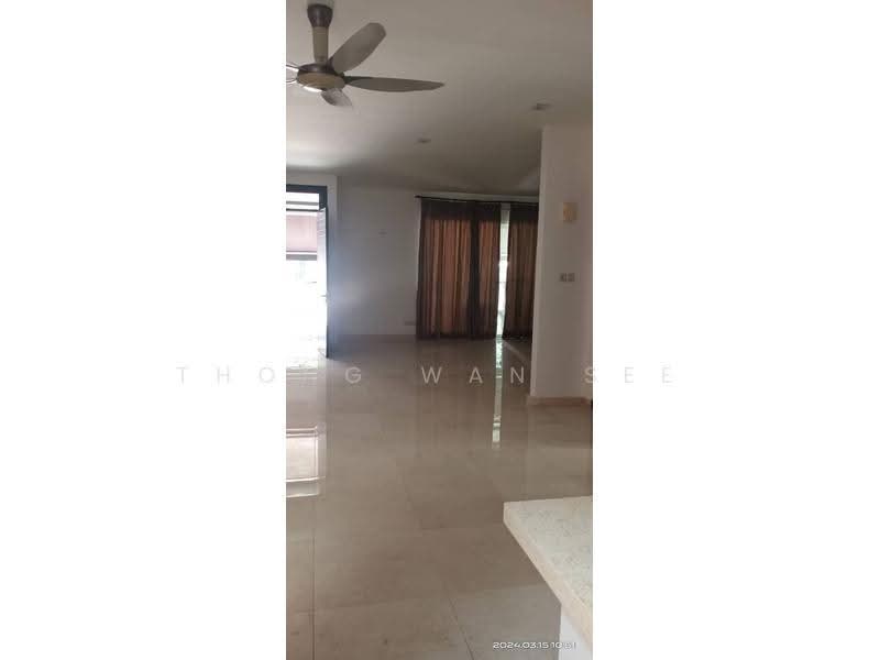 Terraced House for Rent in Duta Tropika (Batu) - Claudia Thong - Living Room - PropertyGuru.com.my