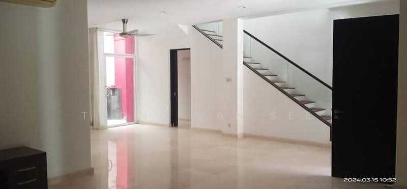 Terraced House for Rent in Duta Tropika (Batu) - Claudia Thong - Living Room - PropertyGuru.com.my