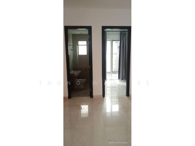 Terraced House for Rent in Duta Tropika (Batu) - Claudia Thong - Bathroom - PropertyGuru.com.my