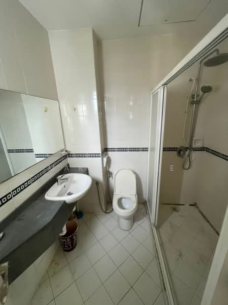 Service Residence for Rent at Waldorf Tower - Marvin Lee - Bathroom - PropertyGuru.com.my