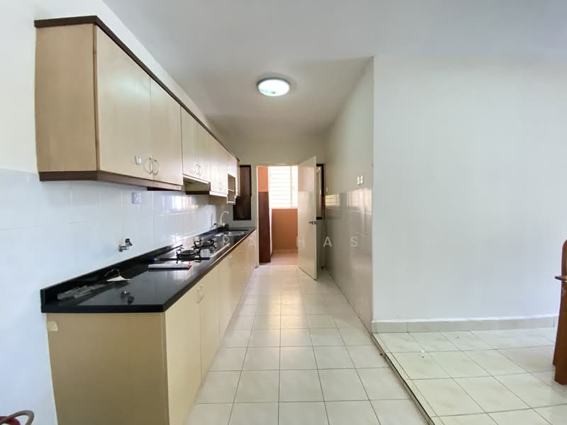 Condominium for Rent at Putra Villa - Hadura Hashim - PropertyGuru.com.my