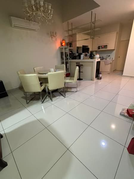 Rumah Teres 2 Tingkat untuk Dijual di Taman Nusa Sentral (Iskandar Puteri (Nusajaya)) - JH Tang - Dining Room - PropertyGuru.com.my