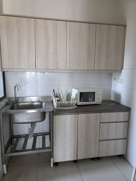 Service Residence for Sale at Seasons Garden Residences - Joe Tan - Kitchen - PropertyGuru.com.my