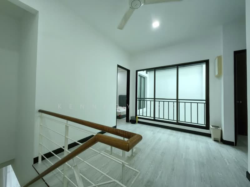 Rumah Teres 2 Tingkat untuk Disewa di Leisure Farm (Gelang Patah) - Kennedy Looi - Corridor - PropertyGuru.com.my