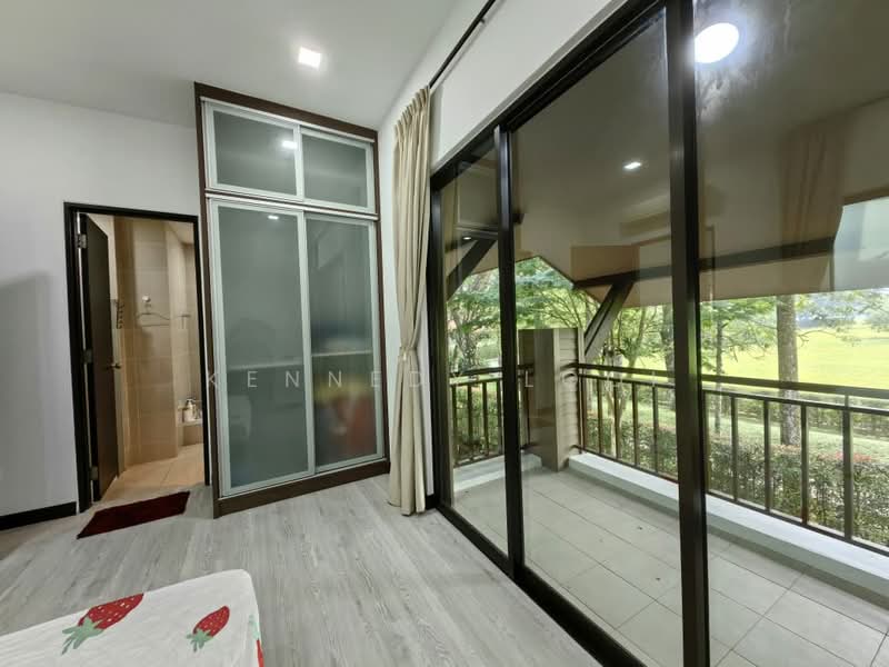 Rumah Teres 2 Tingkat untuk Disewa di Leisure Farm (Gelang Patah) - Kennedy Looi - Bedroom - PropertyGuru.com.my