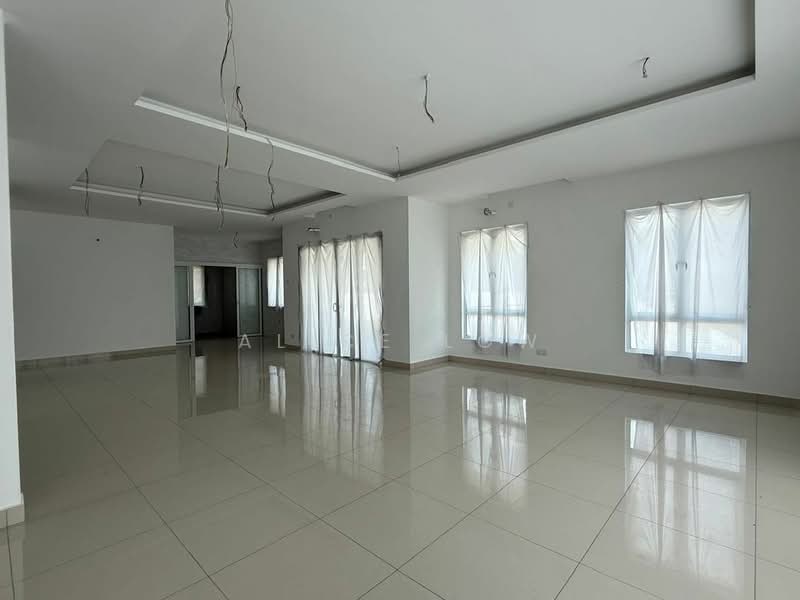Rumah Berkembar untuk Dijual di Bandar Sungai Long (Selangor) - Alice Low - Living Room - PropertyGuru.com.my