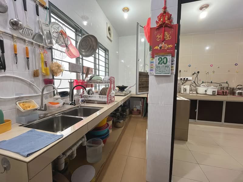 Terraced House for Sale in Taman Mesra Utama (Balakong) - Shawn Lim - Kitchen - PropertyGuru.com.my