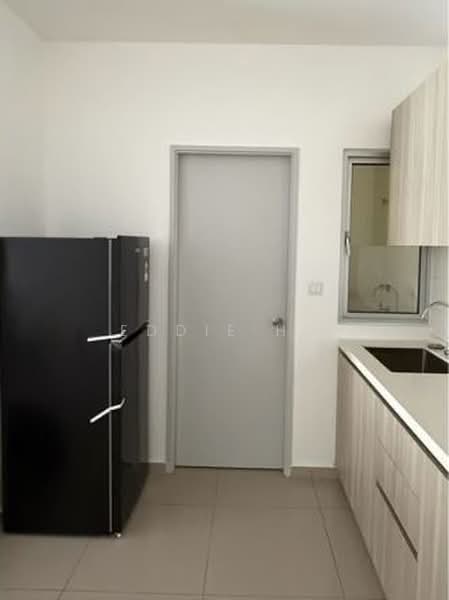 Condominium for Rent at Residensi Dutamas Dahlia - Eddie Ho - Kitchen - PropertyGuru.com.my