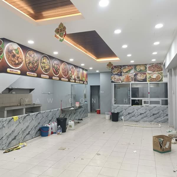 Shop for Rent in Bandar Putra Permai (Seri Kembangan) - Yaw Bon Chai - Interior - PropertyGuru.com.my