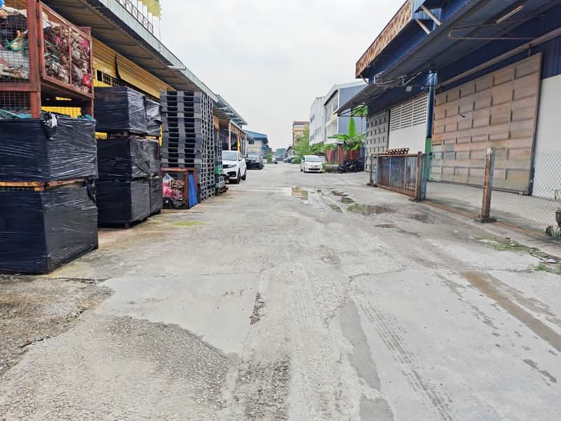 Warehouse for Sale in Subang Jaya (Selangor) - Hong Lee - PropertyGuru.com.my