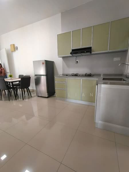 Service Residence for Rent at ARC @ Austin Hills - Alisa Liang - Kitchen - PropertyGuru.com.my