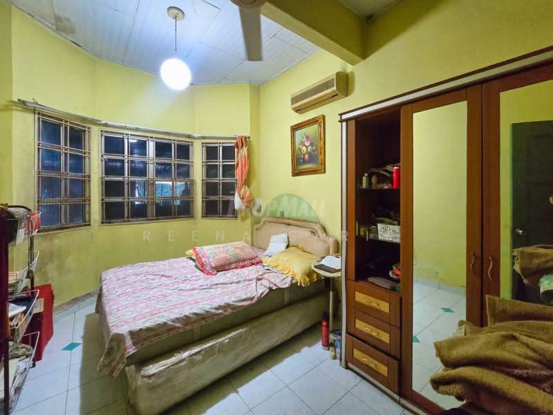 Rumah Banglo untuk Dijual di Shah Alam (Selangor) - Reena Sarif - Bedroom - PropertyGuru.com.my