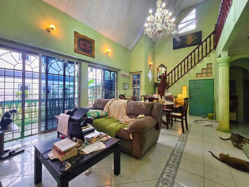 Rumah Banglo untuk Dijual di Shah Alam (Selangor) - Reena Sarif - Living Room - PropertyGuru.com.my